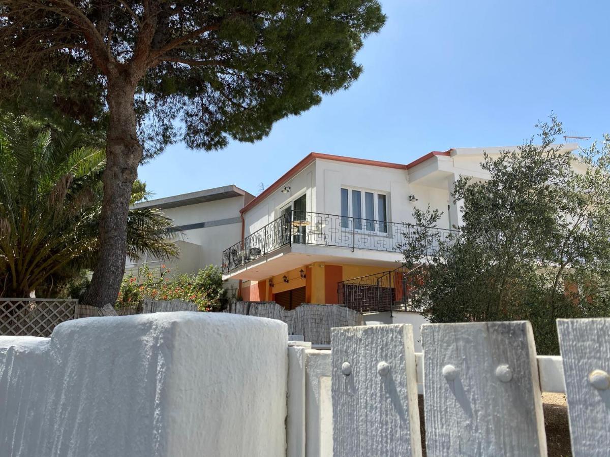 Sabrina Apartments Porto Pino Exterior photo